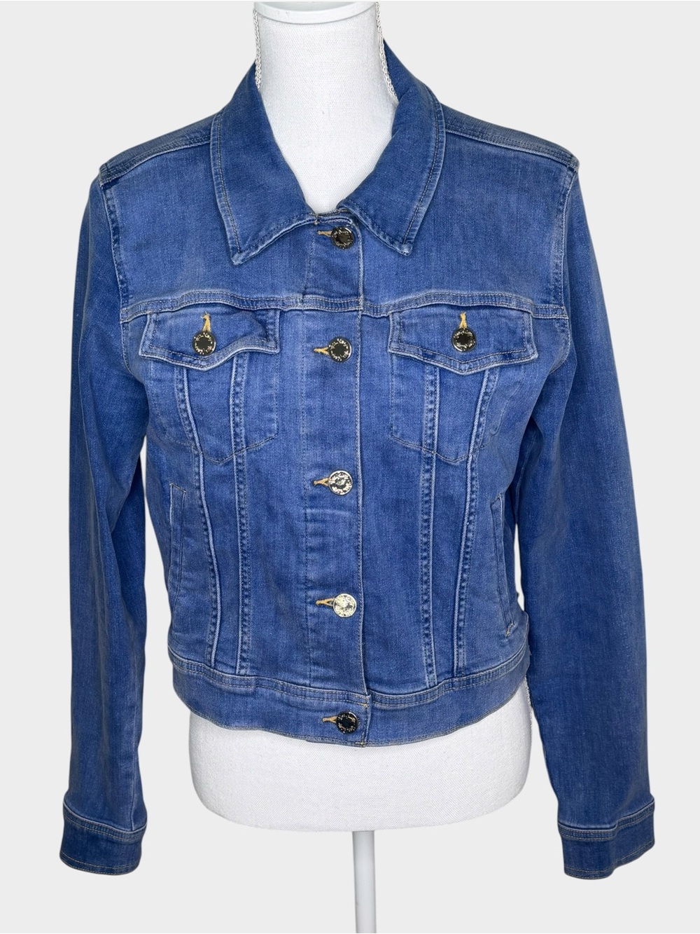 Lilly Pulitzer Seaspray Denim Jacket Caribbean Blues Gold Buttons Stretch Sz Med